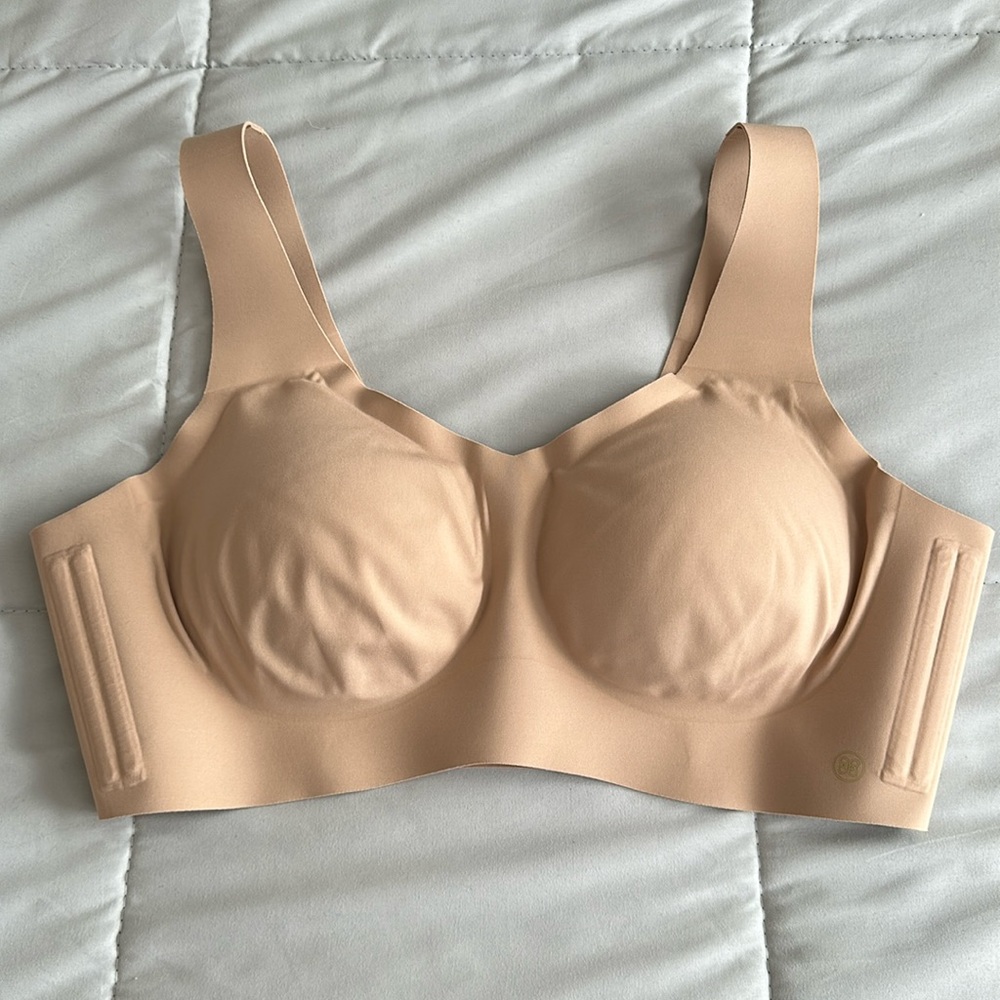 NEW Honeylove bra